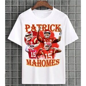 Kansas City Chiefs Patrick Mahomes Legend Football Fan T-Shirt